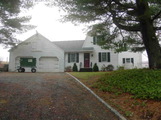 Building photograph for 50 WARNER RD